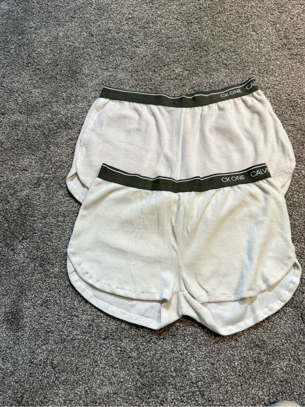 $5 for $20 min order ! Calvin Klein off White Terry Lounge Shorts
